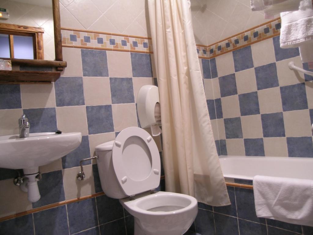 Hostal Xaloa Оріо Екстер'єр фото