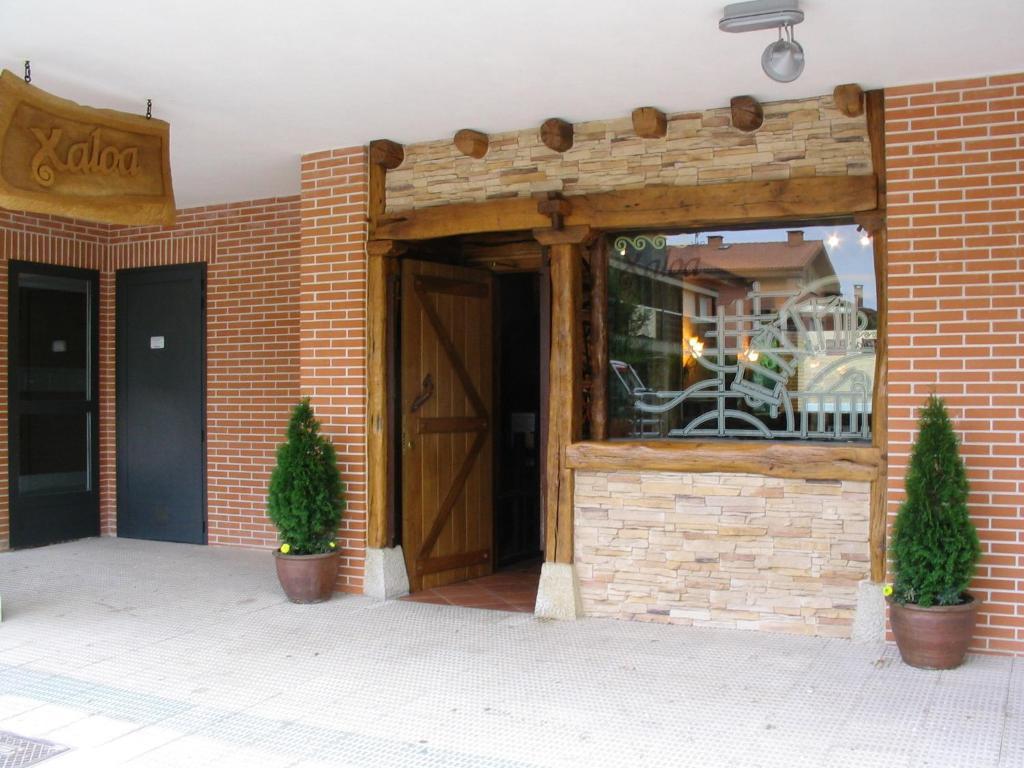 Hostal Xaloa Оріо Екстер'єр фото