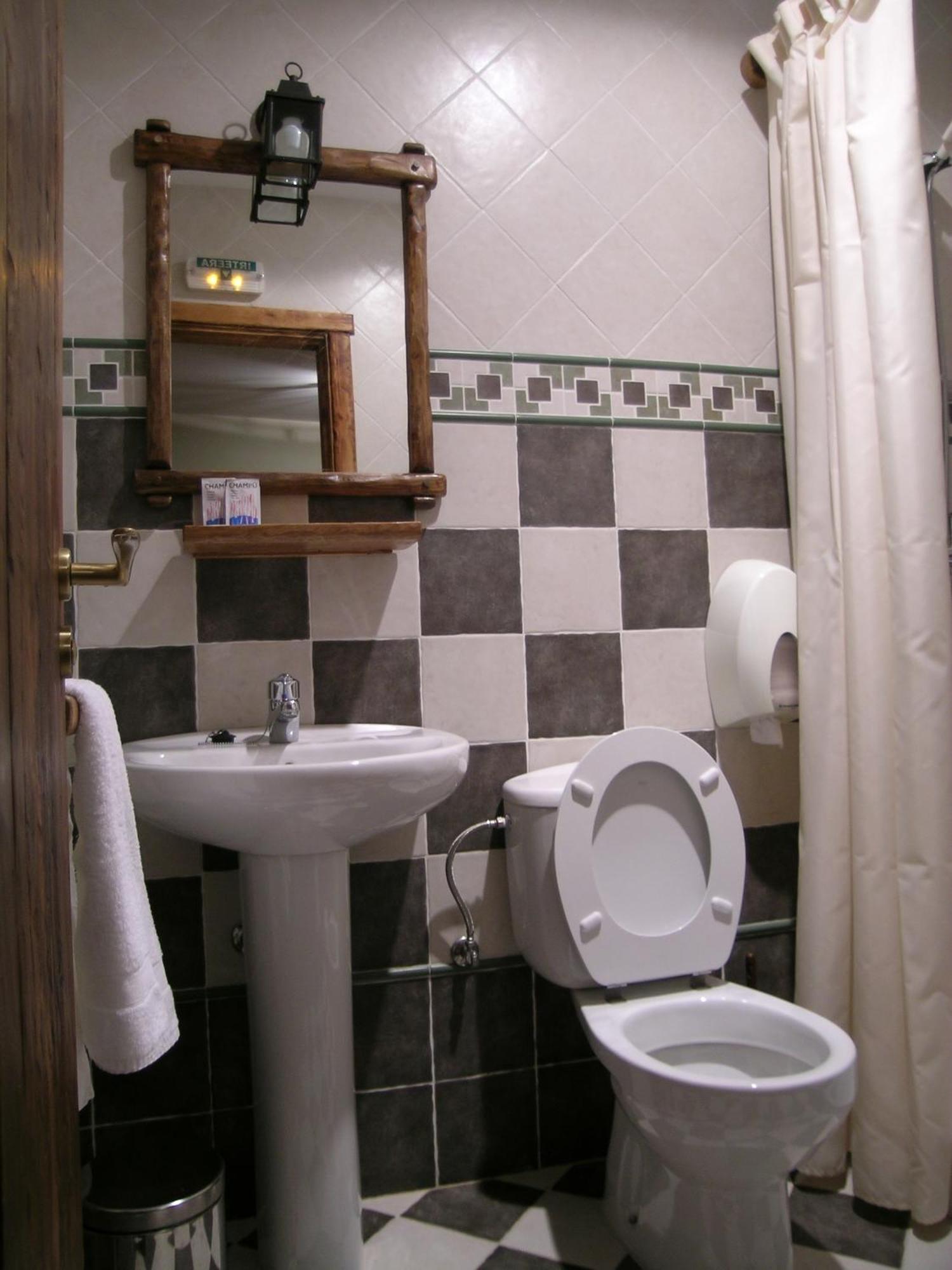 Hostal Xaloa Оріо Екстер'єр фото
