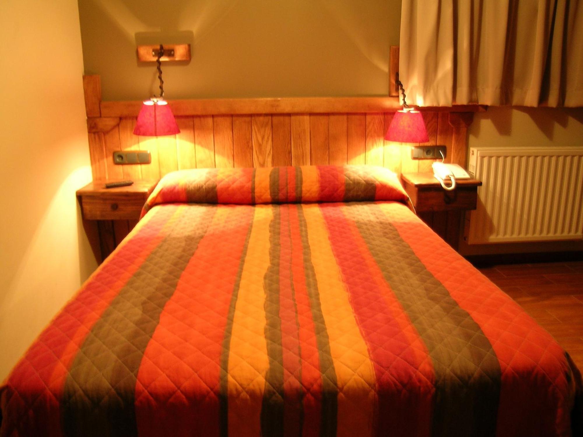 Hostal Xaloa Оріо Екстер'єр фото