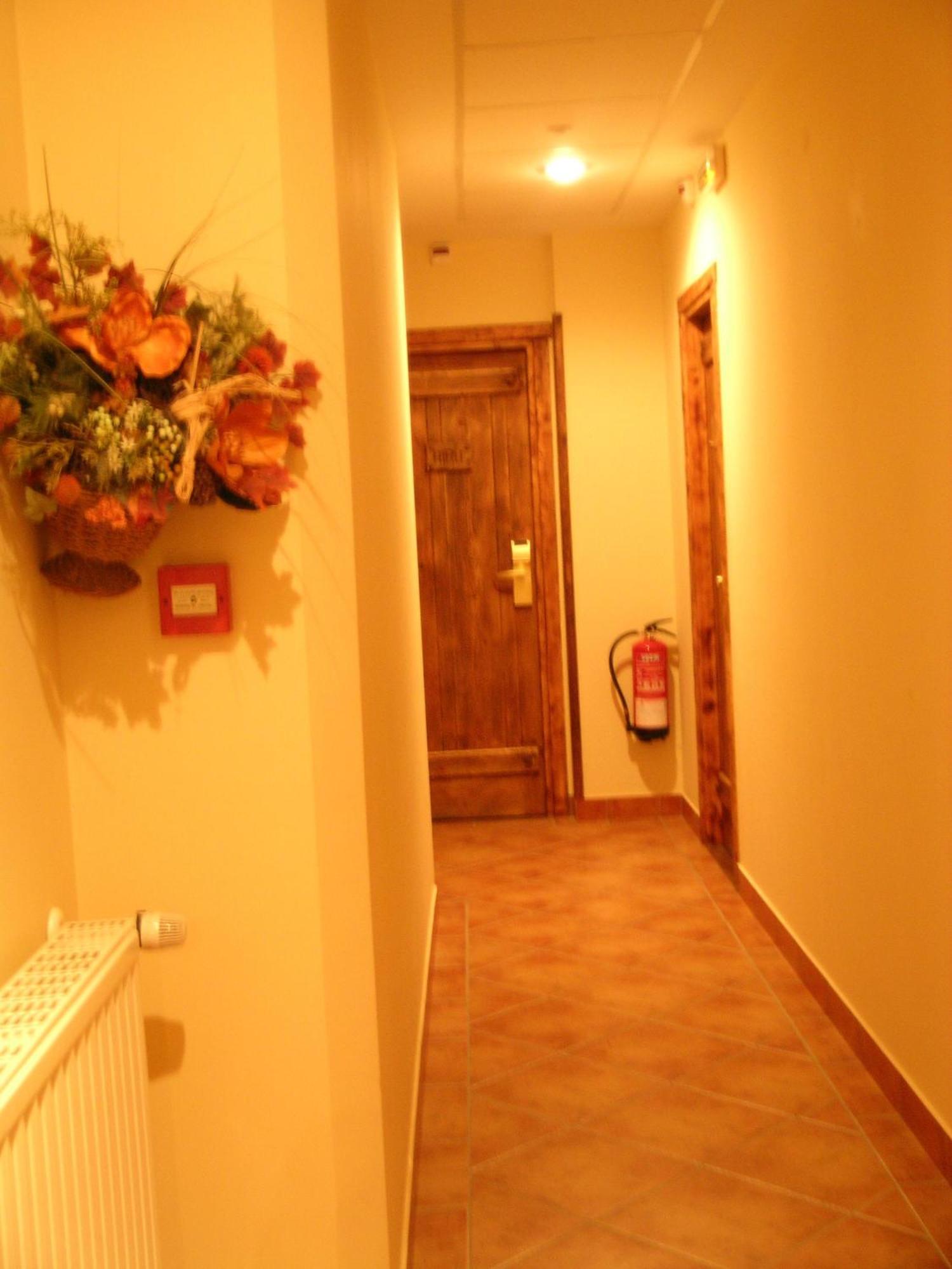 Hostal Xaloa Оріо Екстер'єр фото